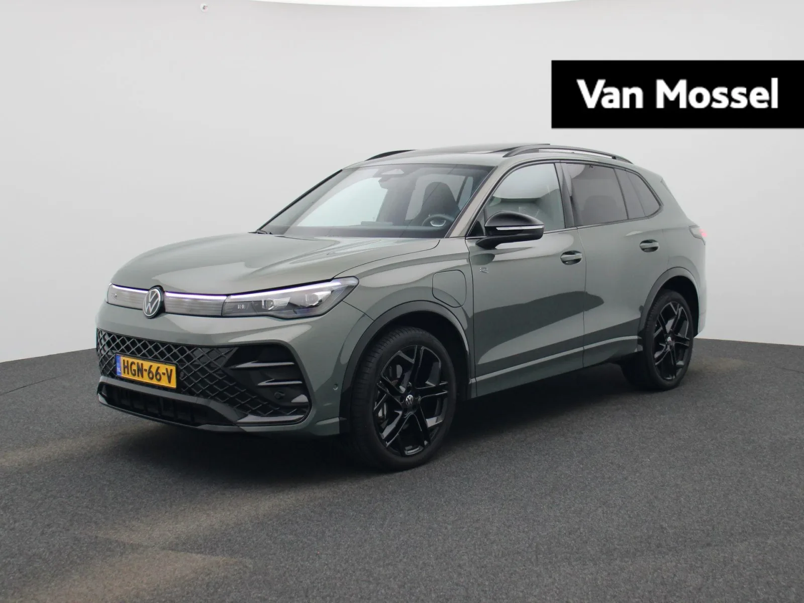 Volkswagen Tiguan (2025) — foto 1
