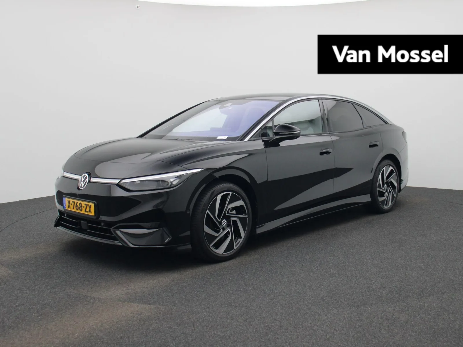 Volkswagen ID.7 (2024) — foto 1