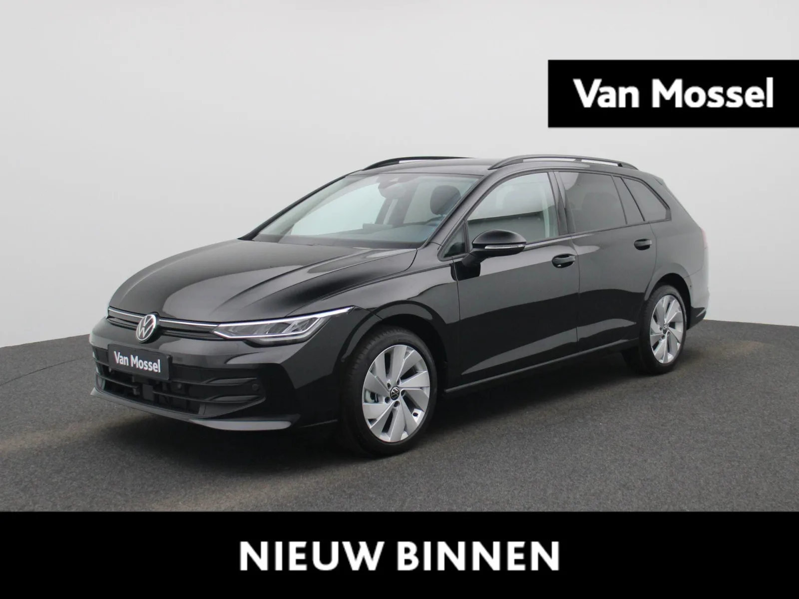 Volkswagen Golf (2025) — foto 1