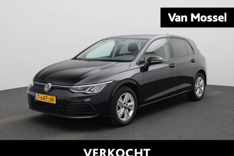 Volkswagen Golf (2023)