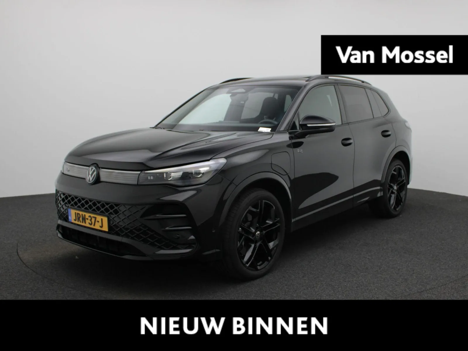 Volkswagen Tiguan (2025) — foto 1