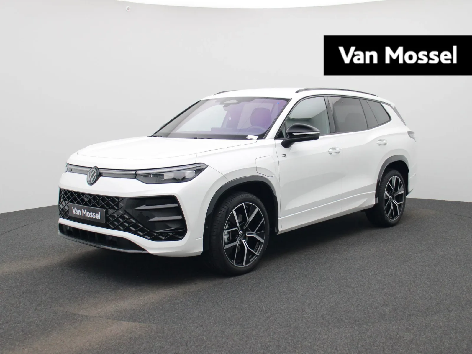 Volkswagen Tayron (2025) — foto 1