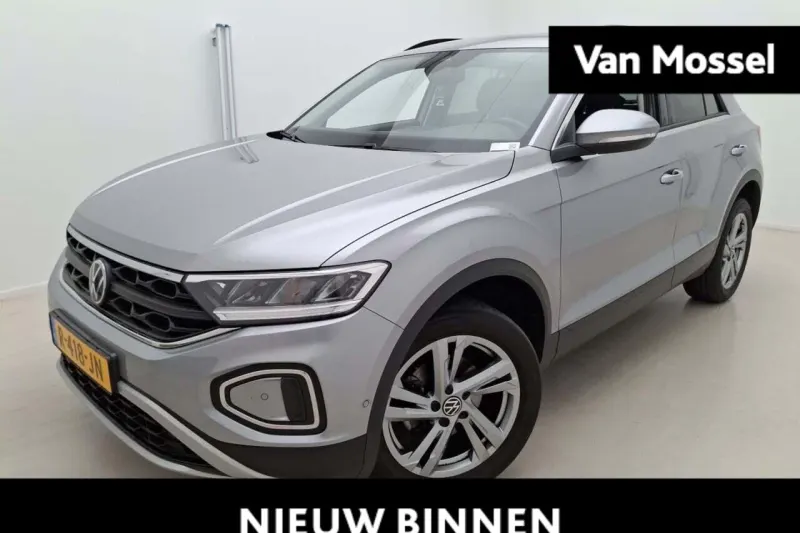 Volkswagen T-Roc (2022)