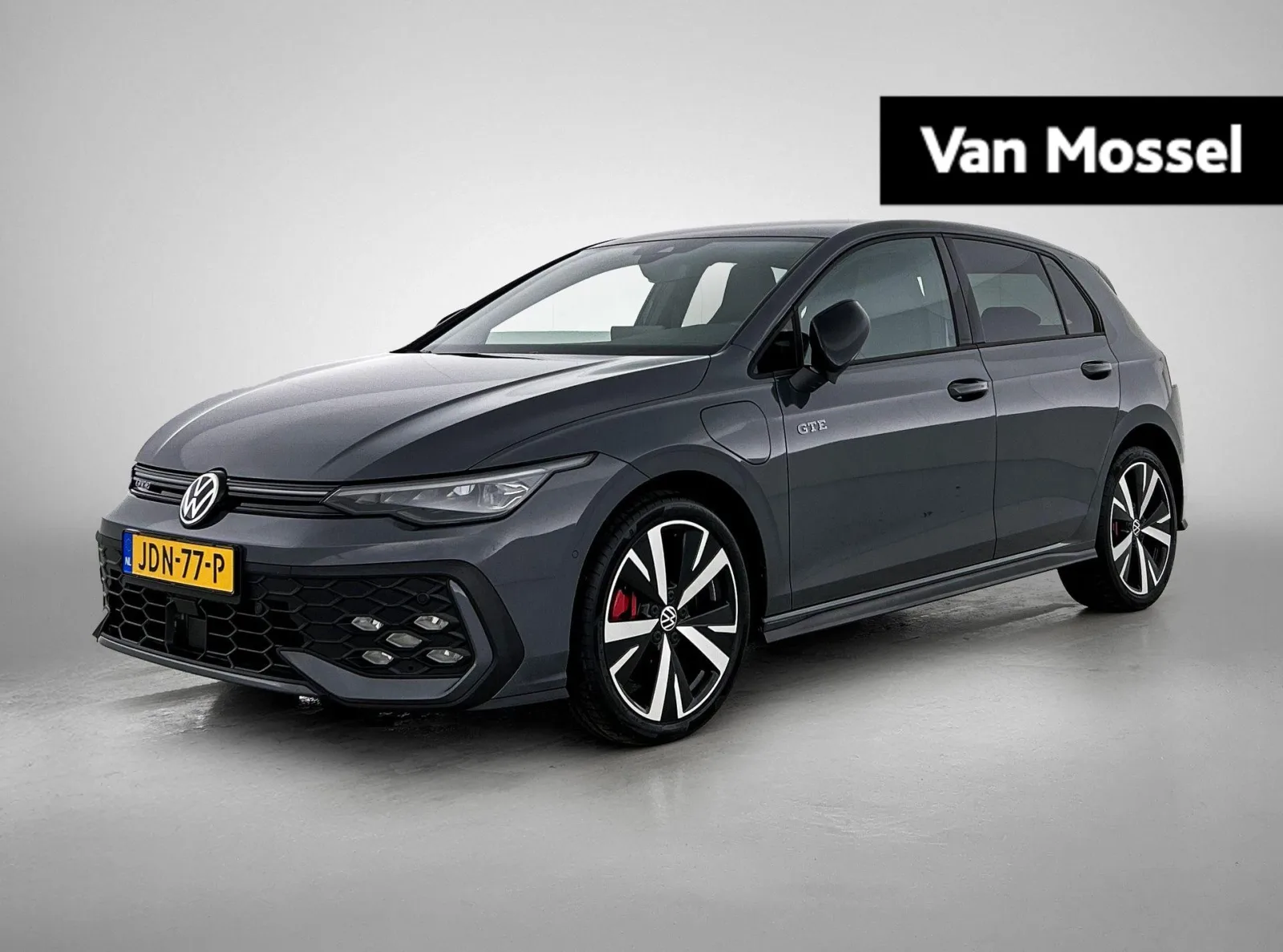 Volkswagen Golf (2025) — foto 1