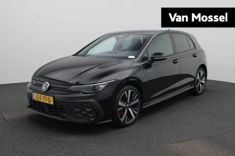 Volkswagen Golf (2025)