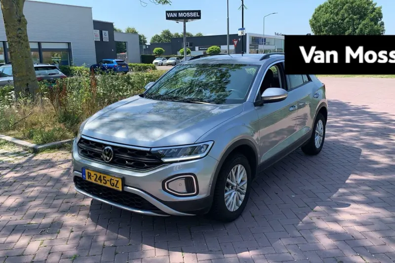 Volkswagen T-Roc (2022)