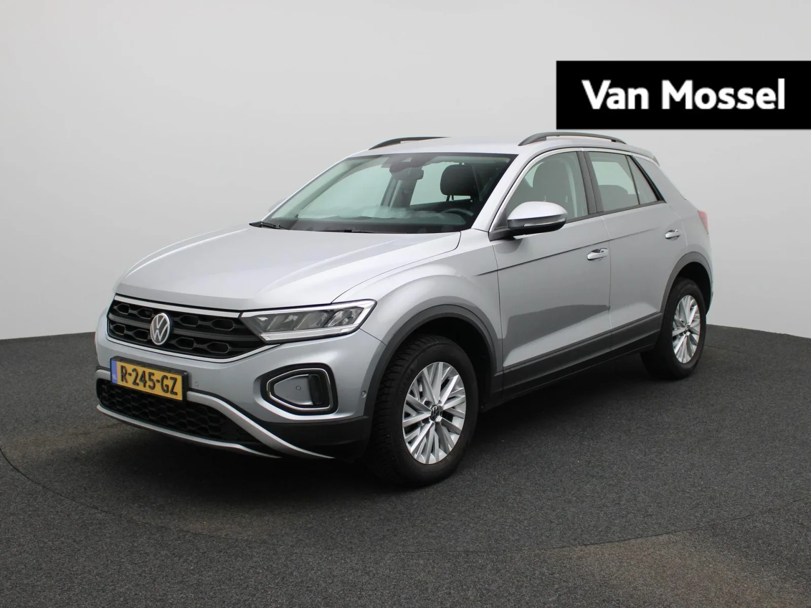Volkswagen T-Roc (2022) — foto 1