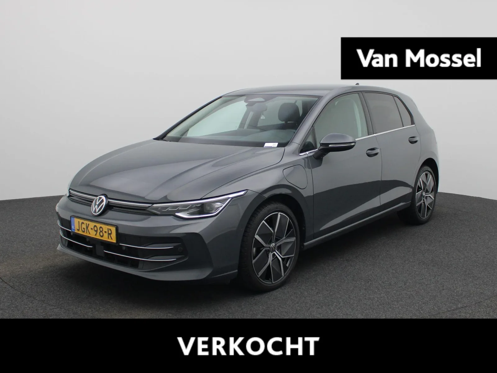 Volkswagen Golf (2025) — foto 1