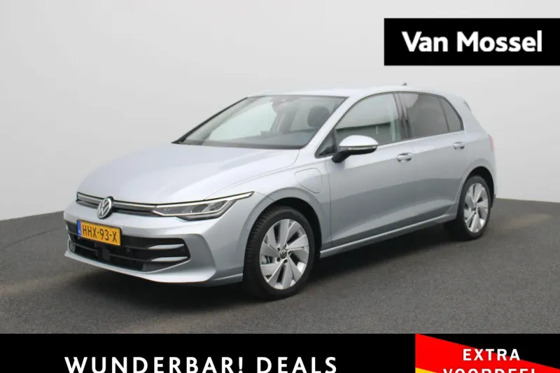 Volkswagen Golf (2025)