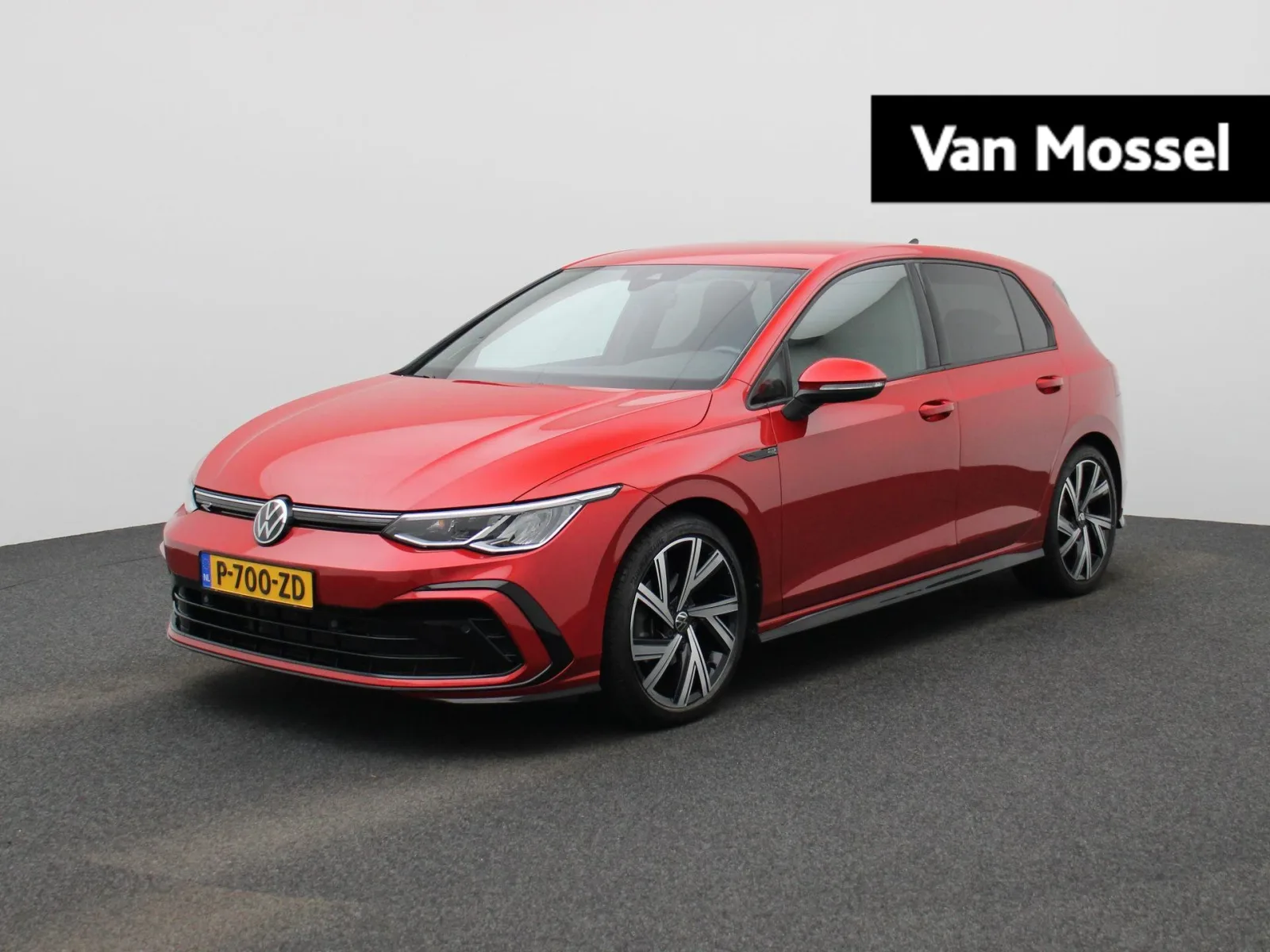Volkswagen Golf (2021) — foto 1