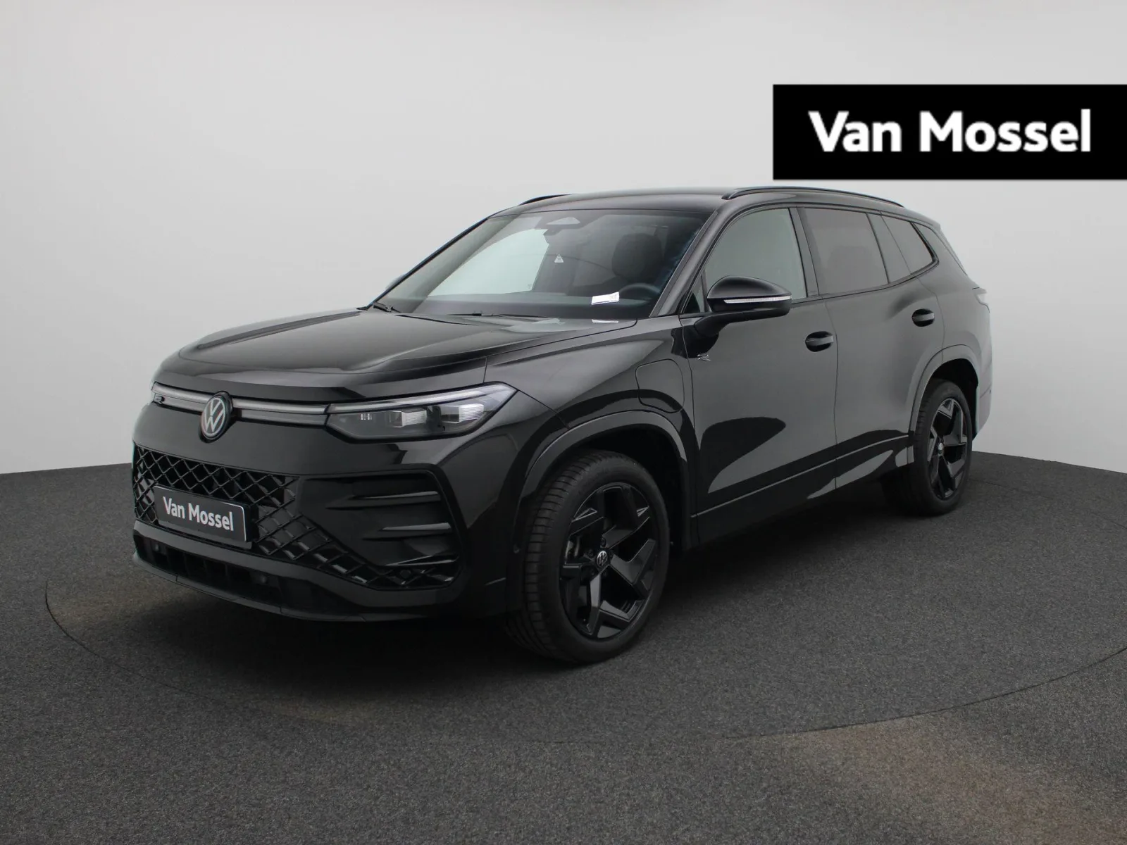 Volkswagen Tayron (2025) — foto 1