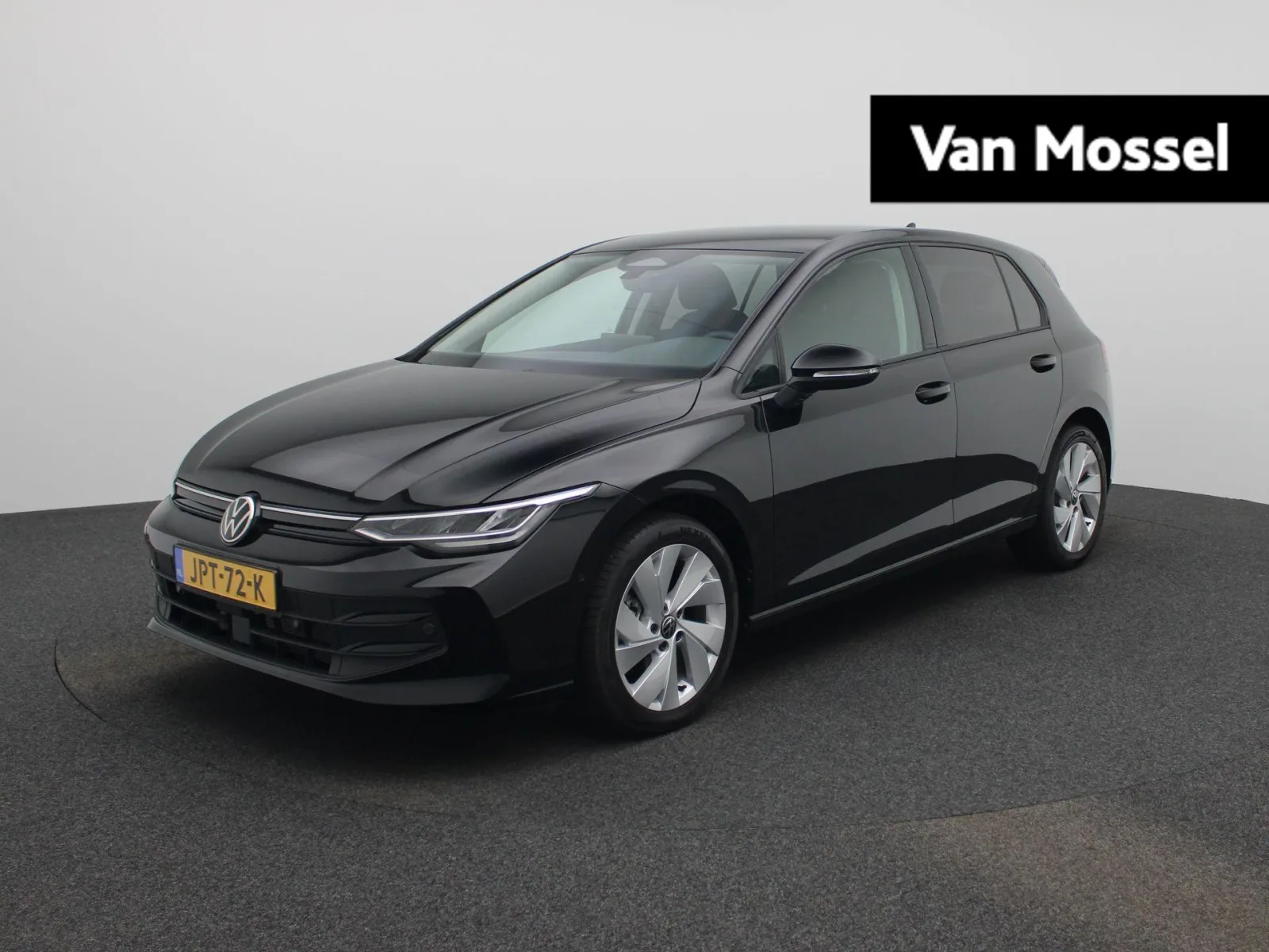 Volkswagen Golf (2025) — foto 1
