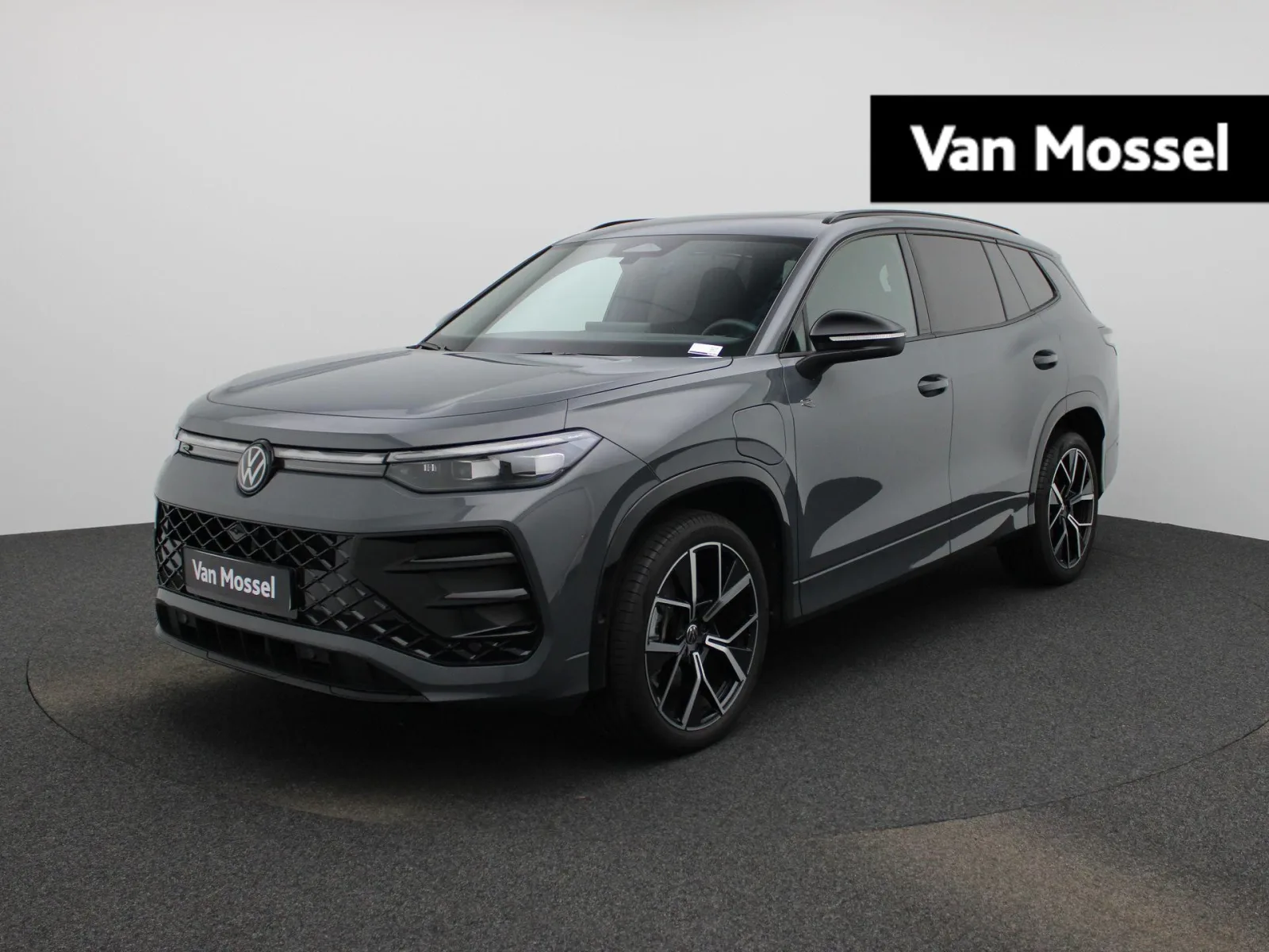 Volkswagen Tayron (2025) — foto 1