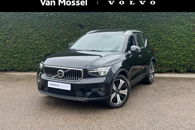 Volvo XC40 (2022)