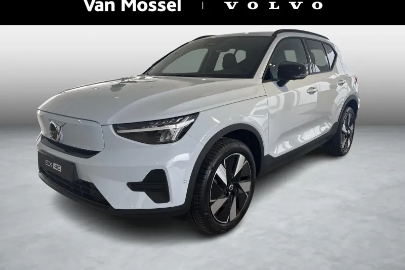 Volvo EX40 (2026)