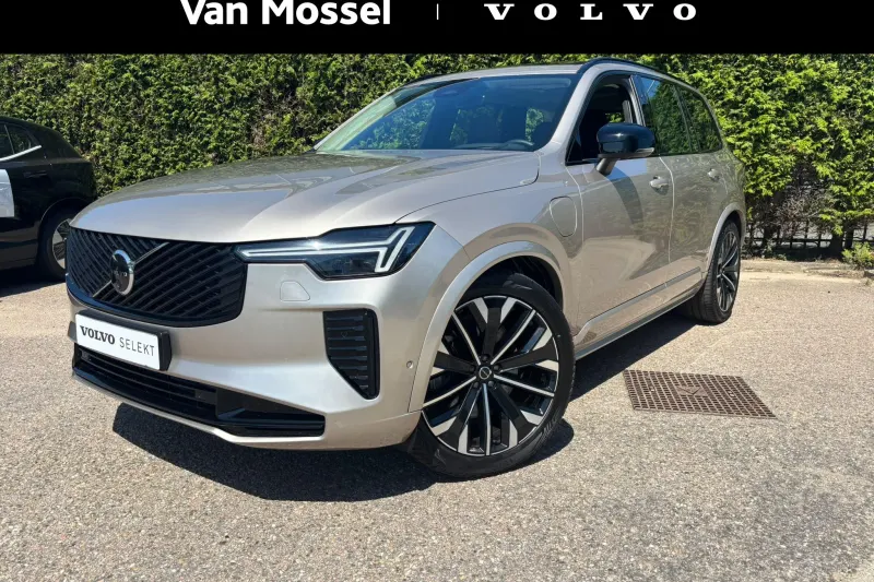 Volvo XC90 (2025)