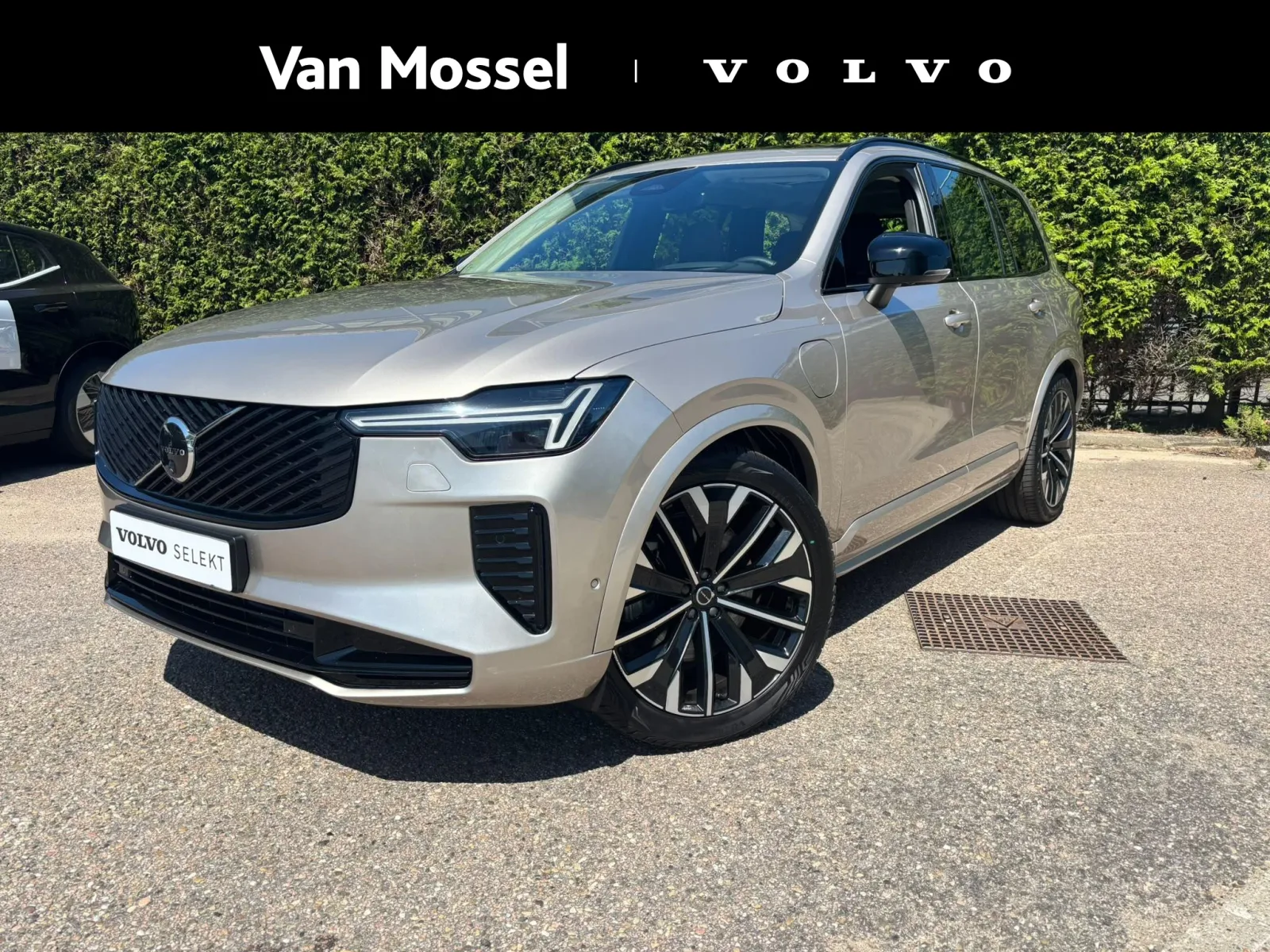 Volvo XC90 (2025) — foto 1