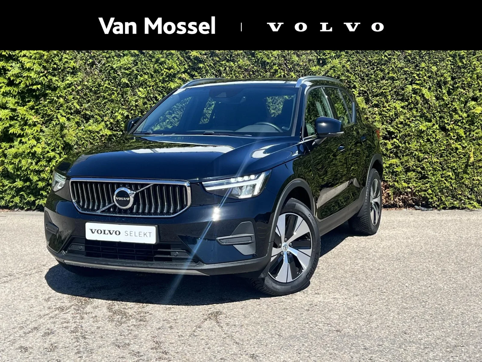 Volvo XC40 (2022) — foto 1
