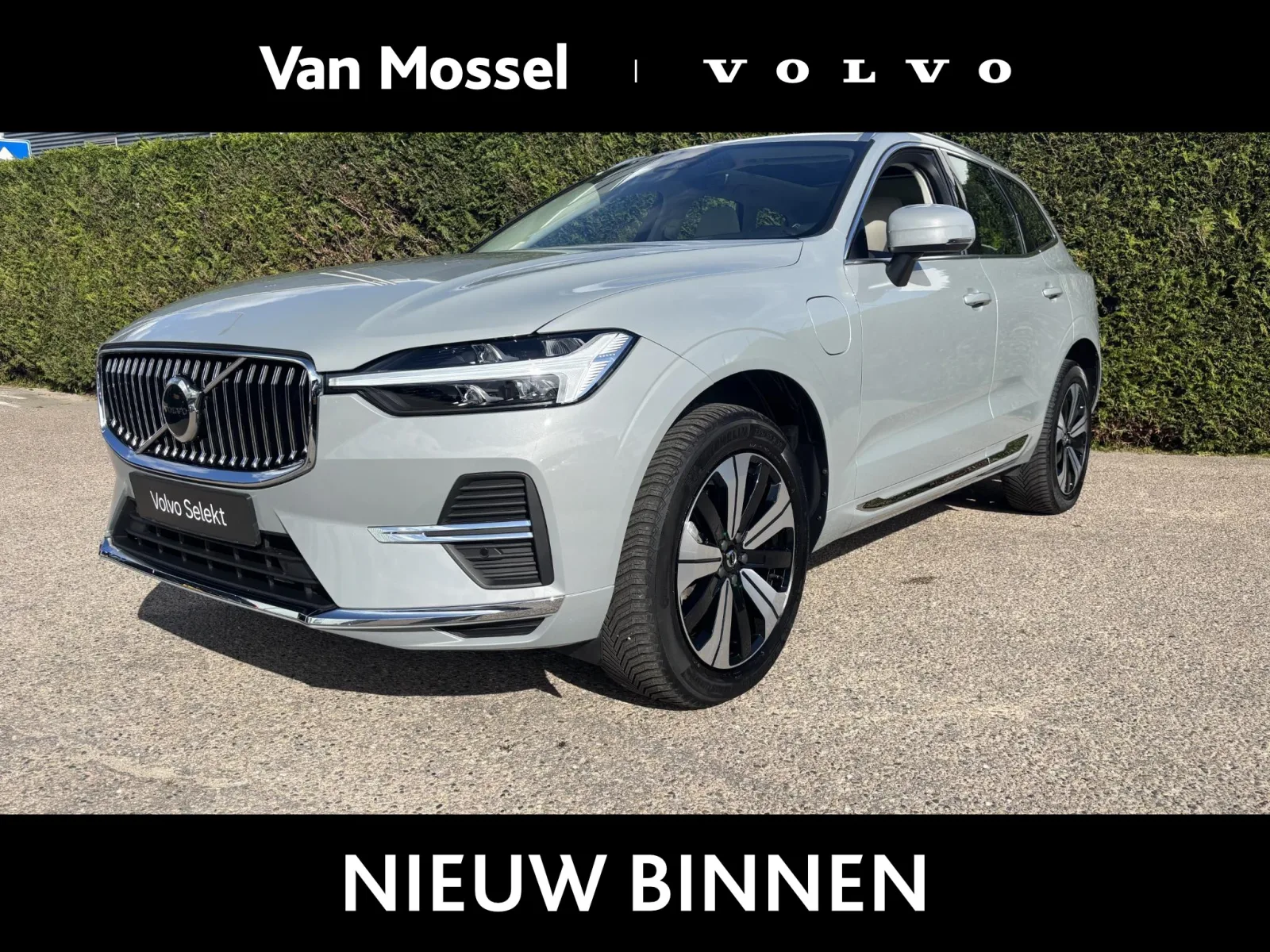 Volvo XC60 (2024) — foto 1
