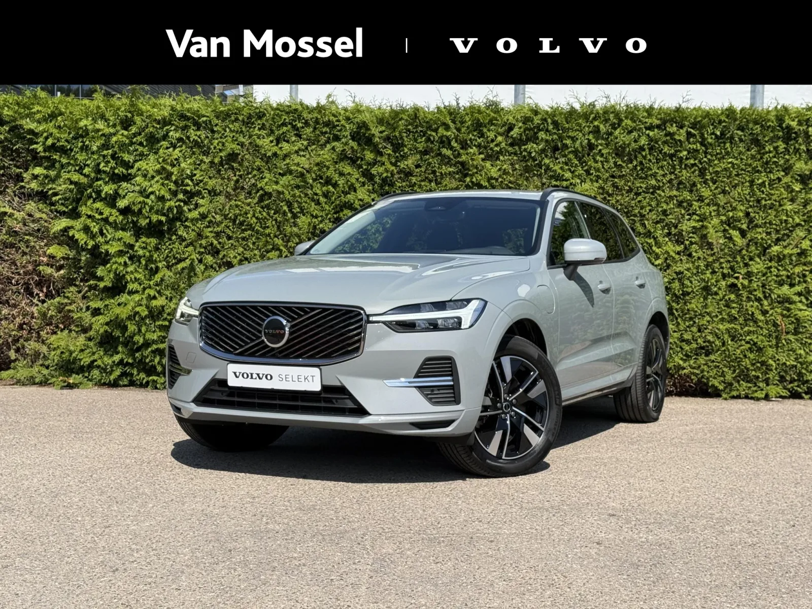 Volvo XC60 (2025) — foto 1
