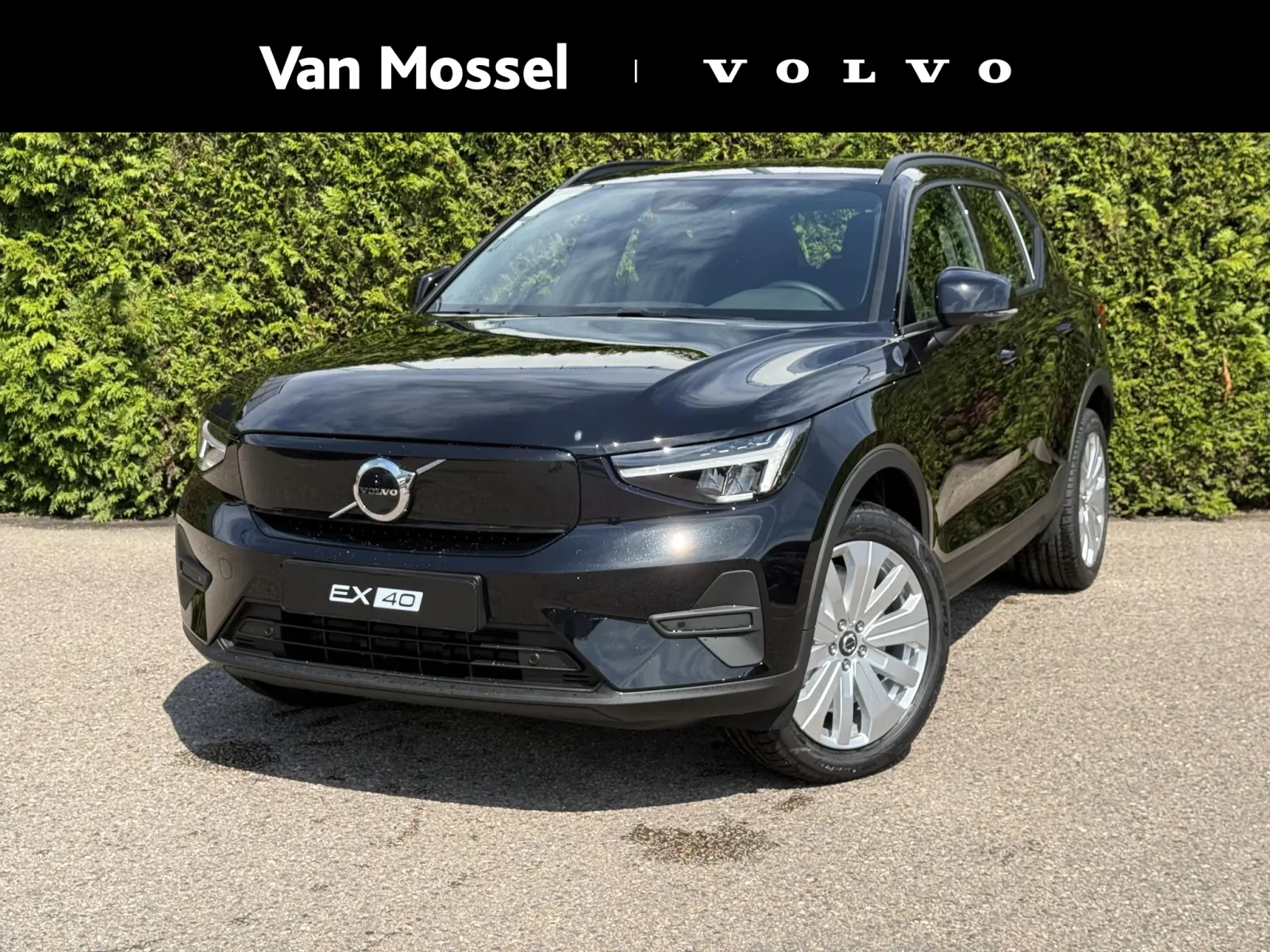 Volvo EX40 (2026) — foto 1