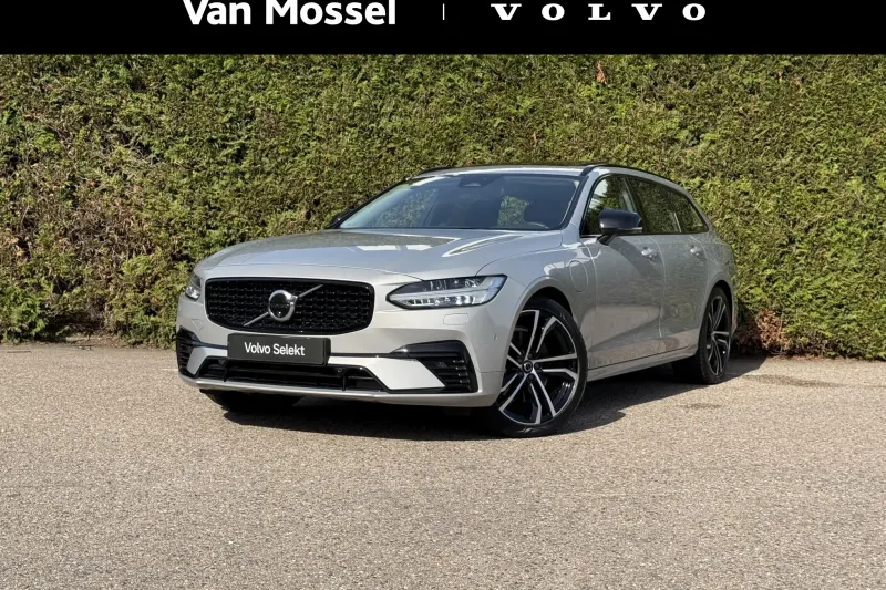Volvo V90 (2025)