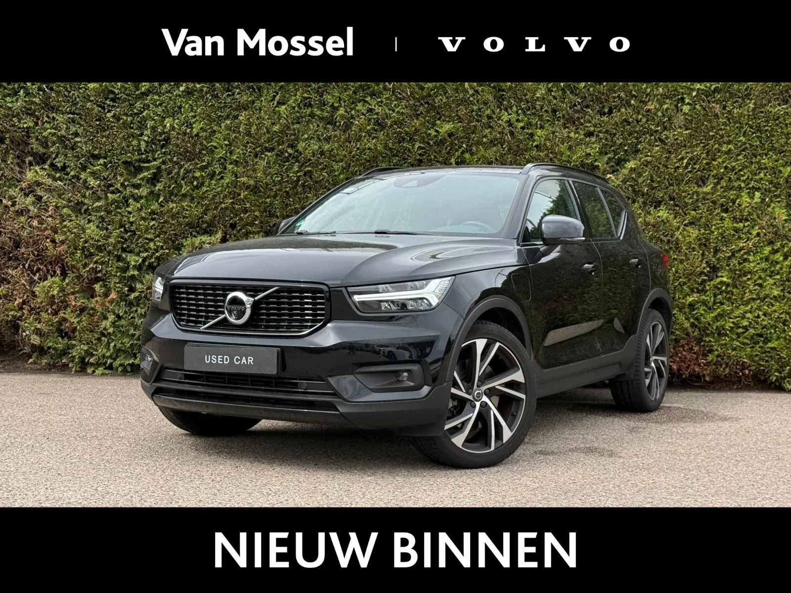 Volvo XC40 (2021) — foto 1