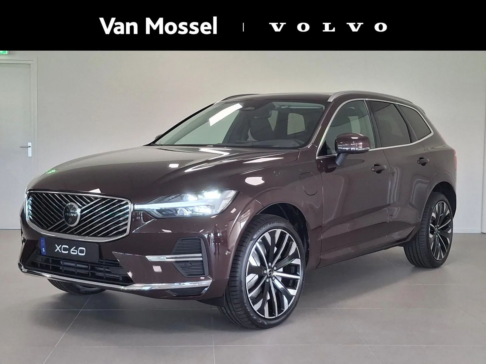 Volvo XC60 (2026) — foto 1