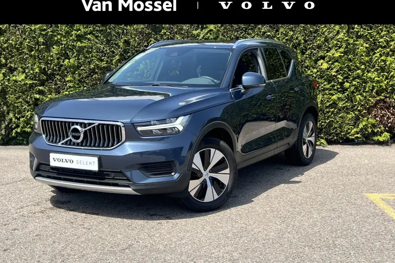 Volvo XC40 (2022)
