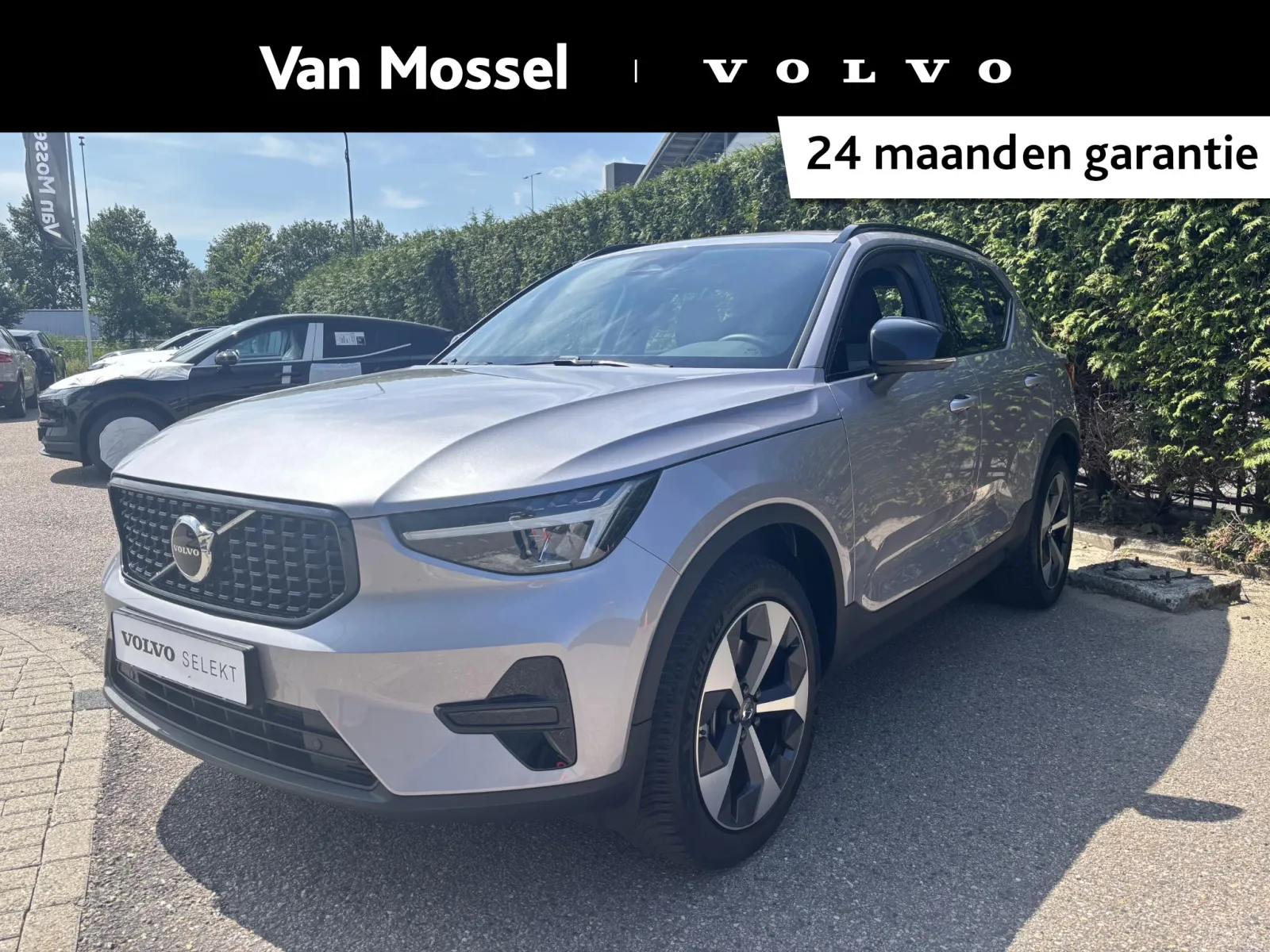 Volvo XC40 (2025) — foto 1