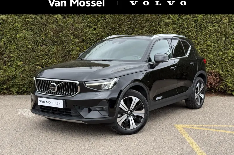 Volvo XC40 (2022)