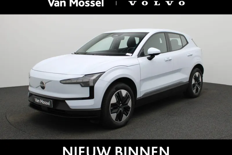 Volvo EX30 (2024)