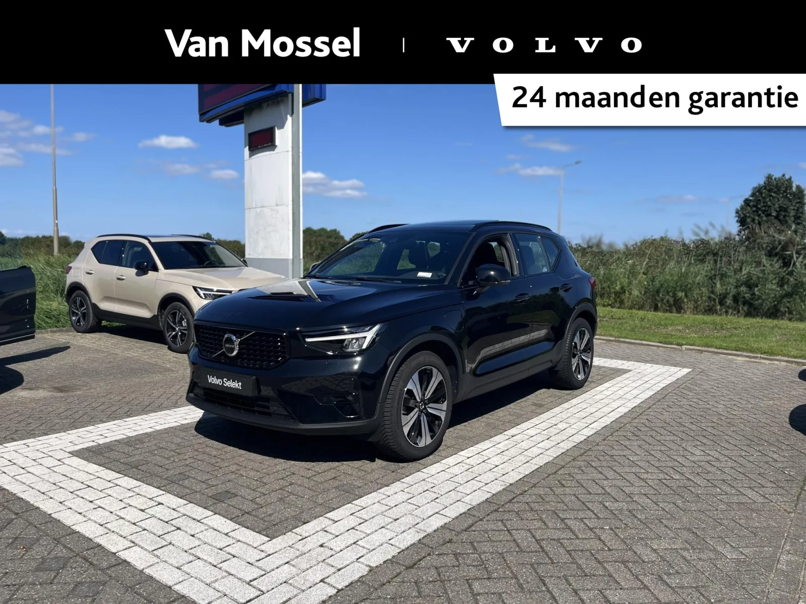 Volvo XC40 (2022) — foto 1