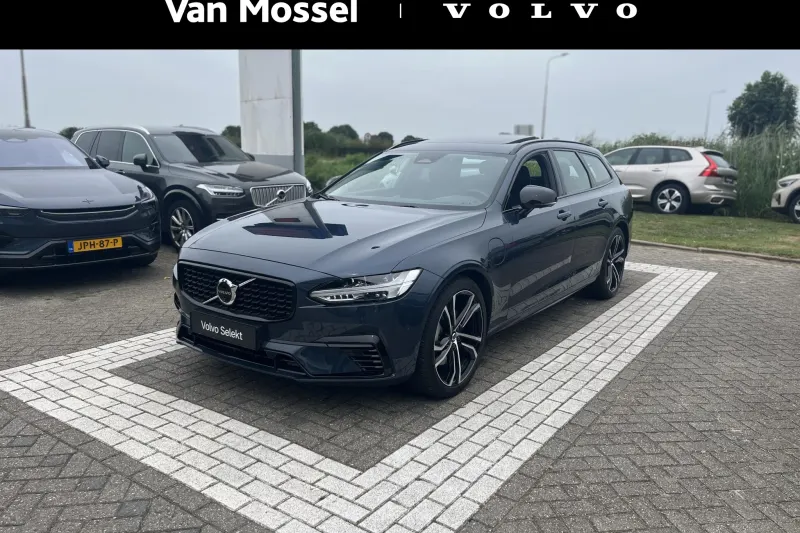 Volvo V90 (2025)