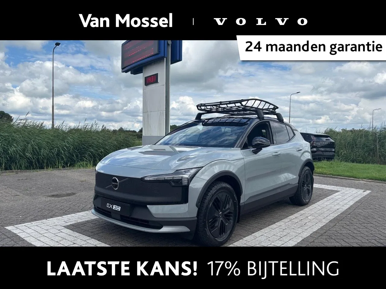 Volvo EX30 (2025) — foto 1