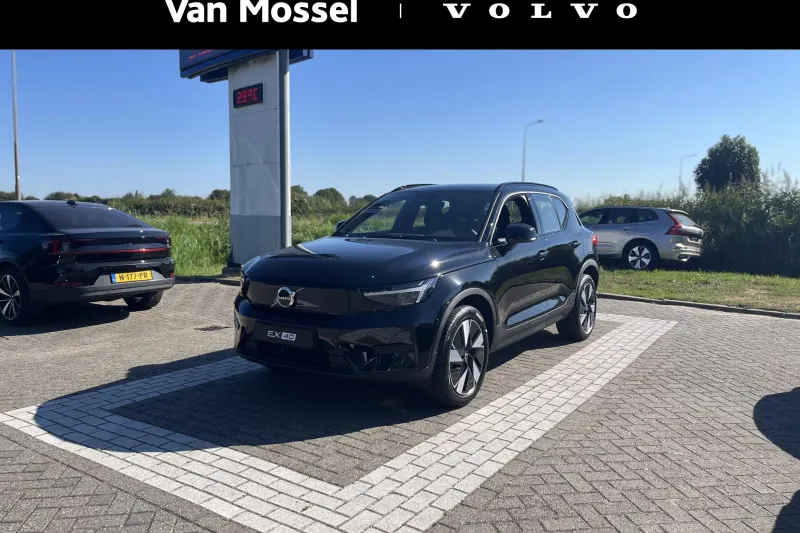 Volvo EX40 (2026)