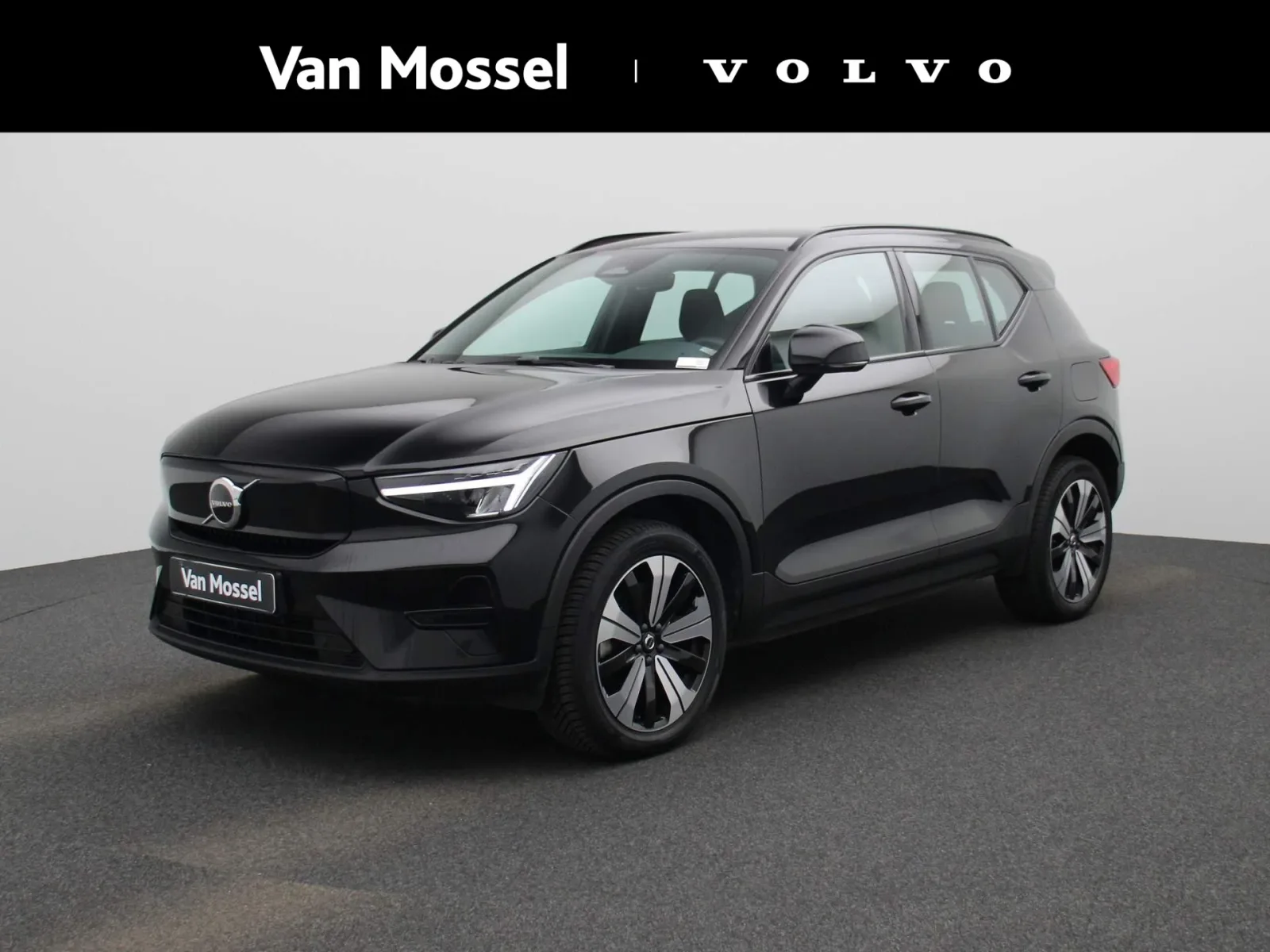 Volvo XC40 (2022) — foto 1