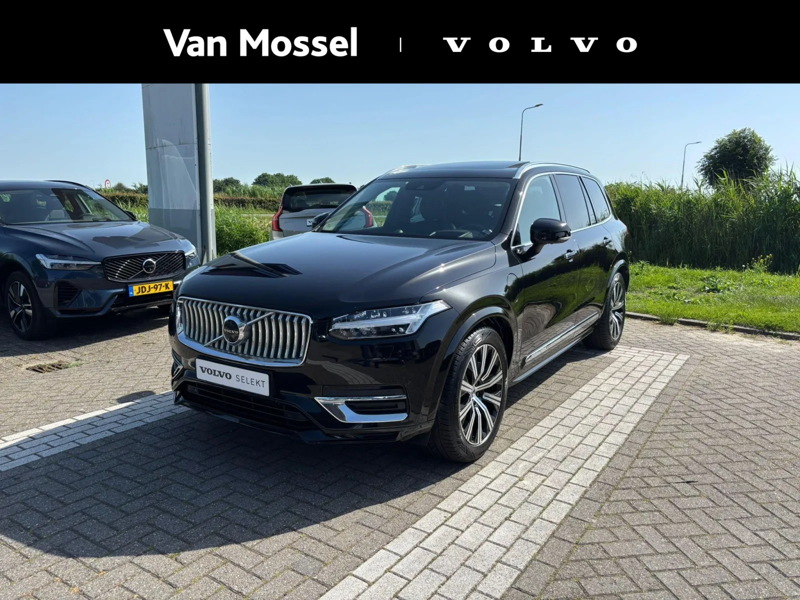 Volvo XC90 (2022) — foto 1