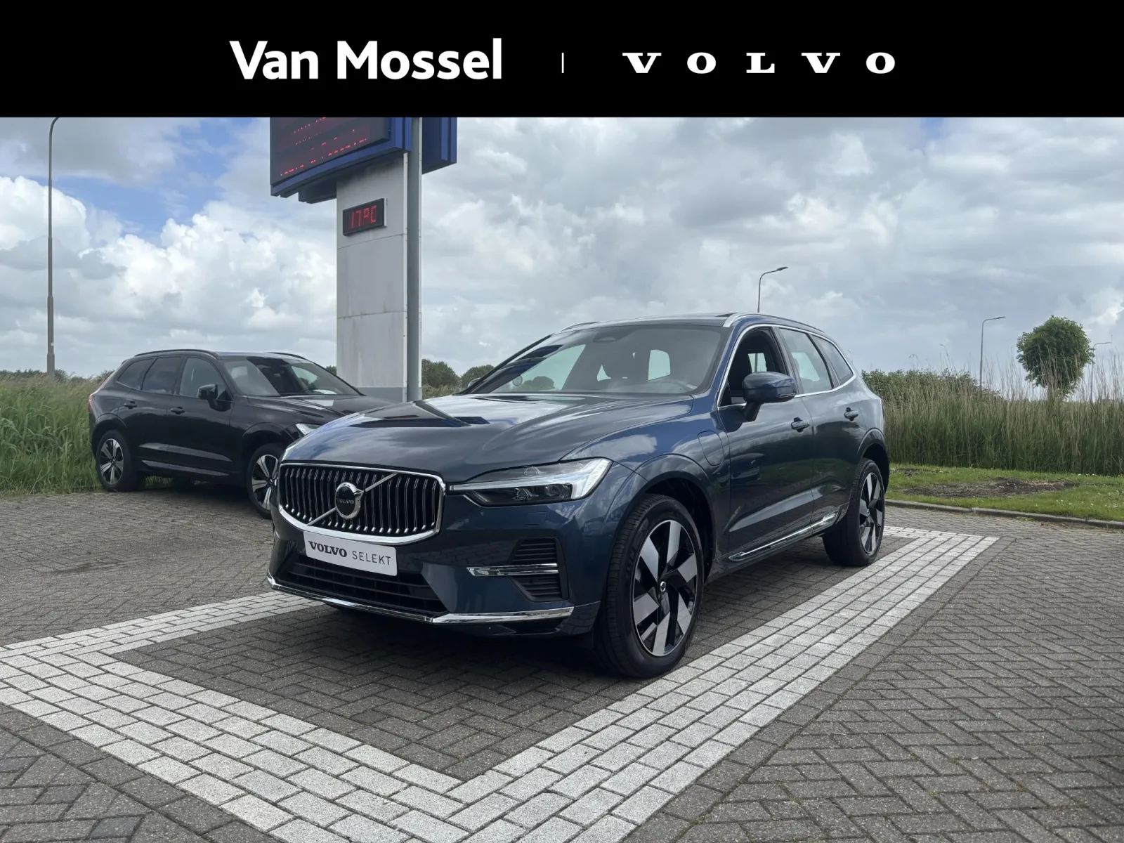 Volvo XC60 (2024) — foto 1