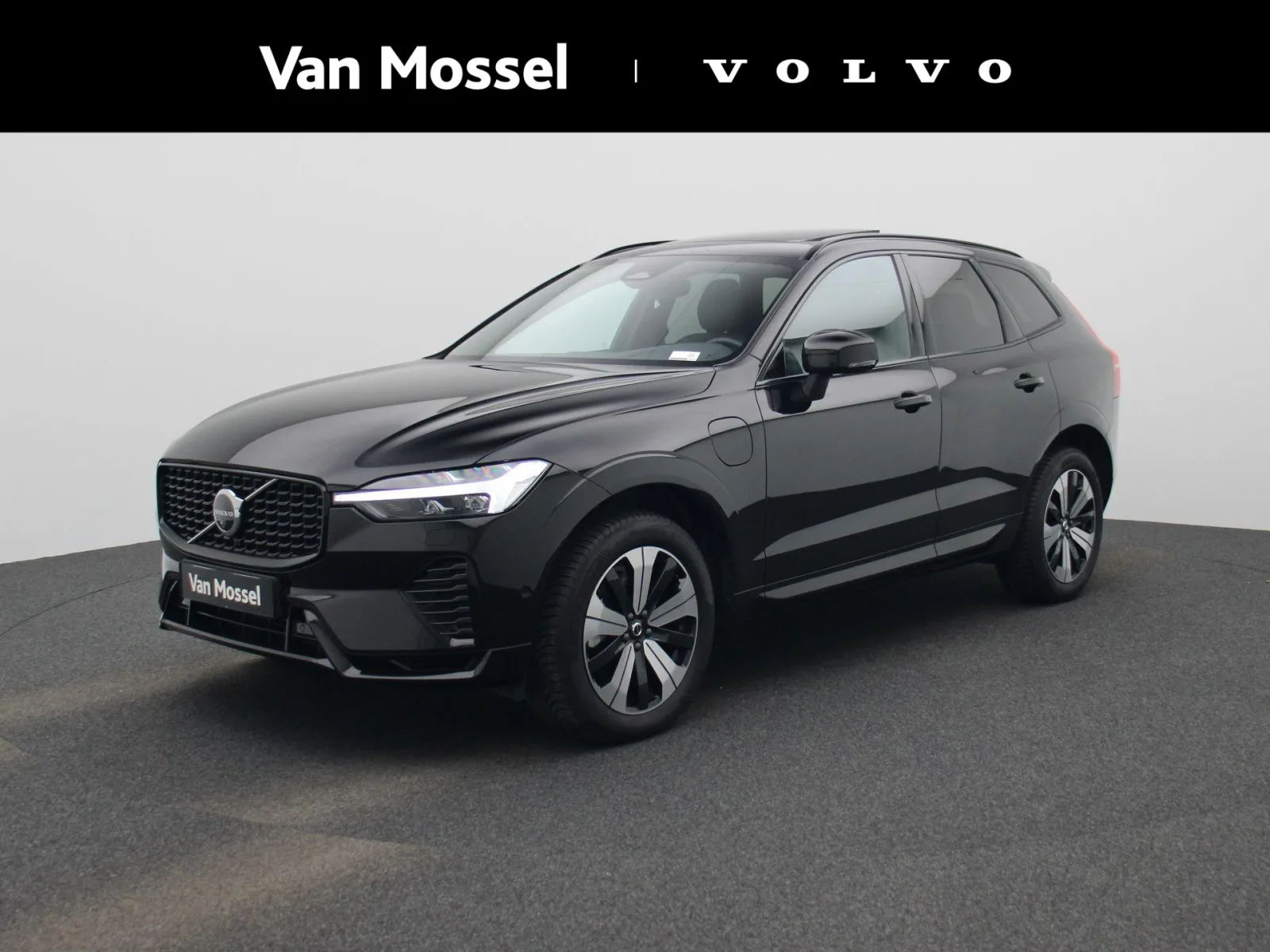 Volvo XC60 (2025) — foto 1