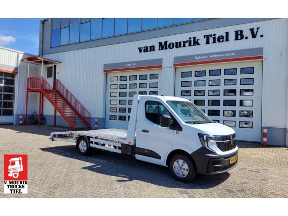 Renault Master (2024) — foto 1