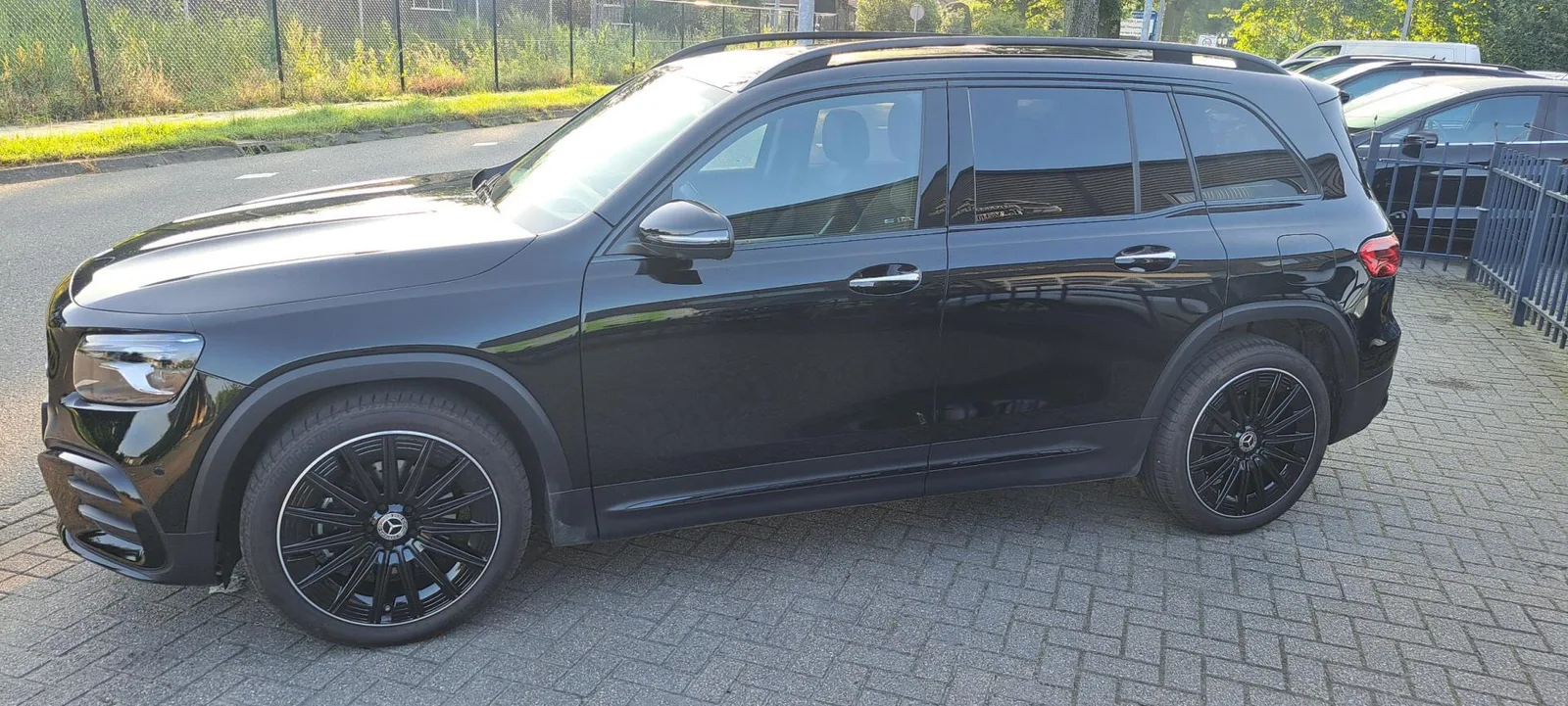 Mercedes-Benz GLB-Klasse (2024) — foto 1