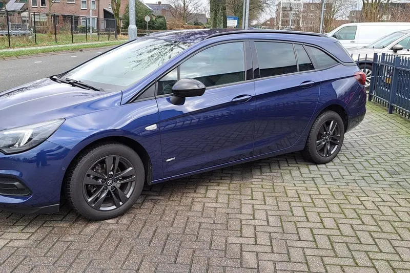 Opel Astra Sports Tourer (2021)