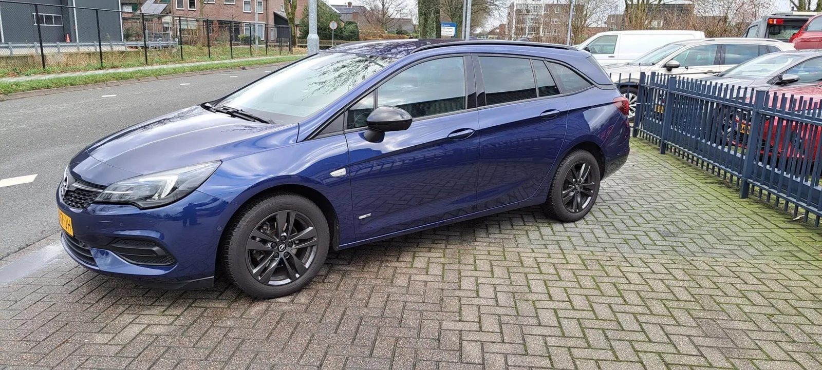 Opel Astra Sports Tourer (2021) — foto 1
