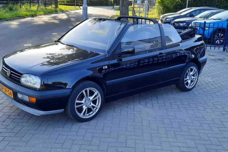 Volkswagen Golf (1994)