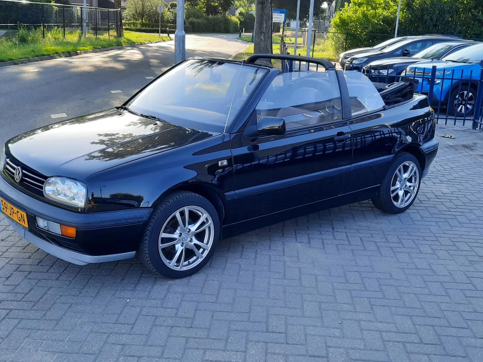 Volkswagen Golf (1994) — foto 1