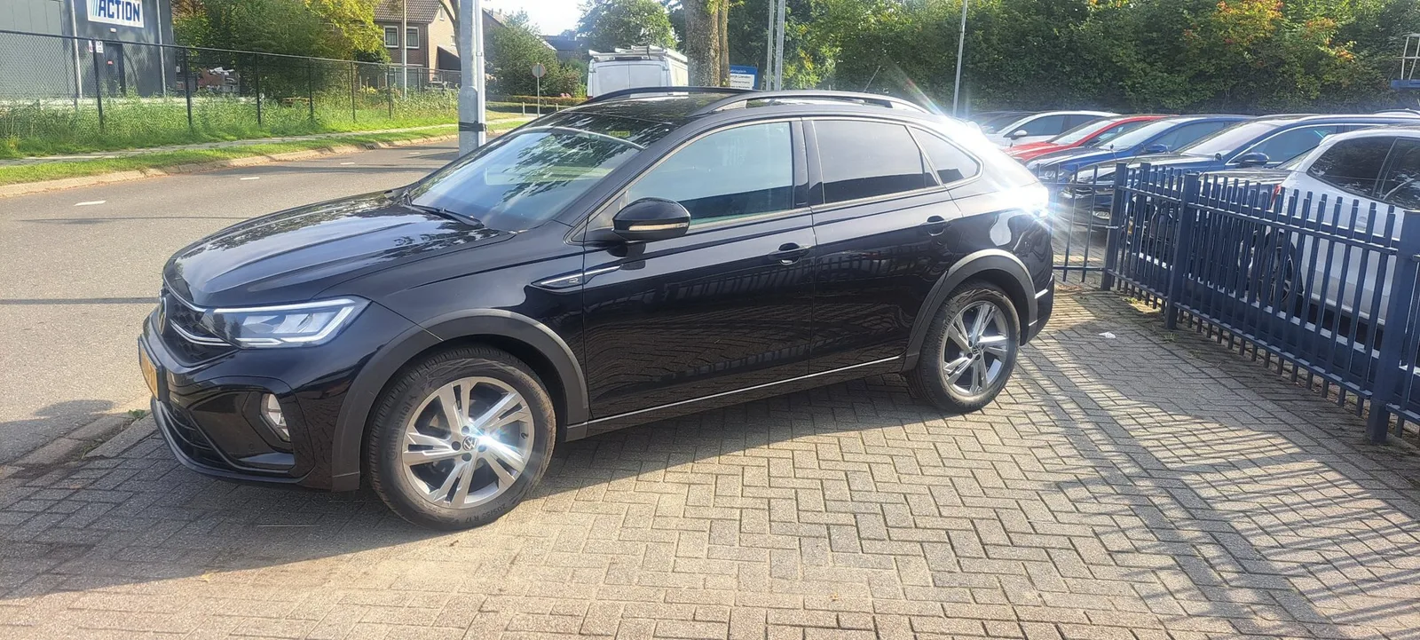 Volkswagen Taigo (2022) — foto 1