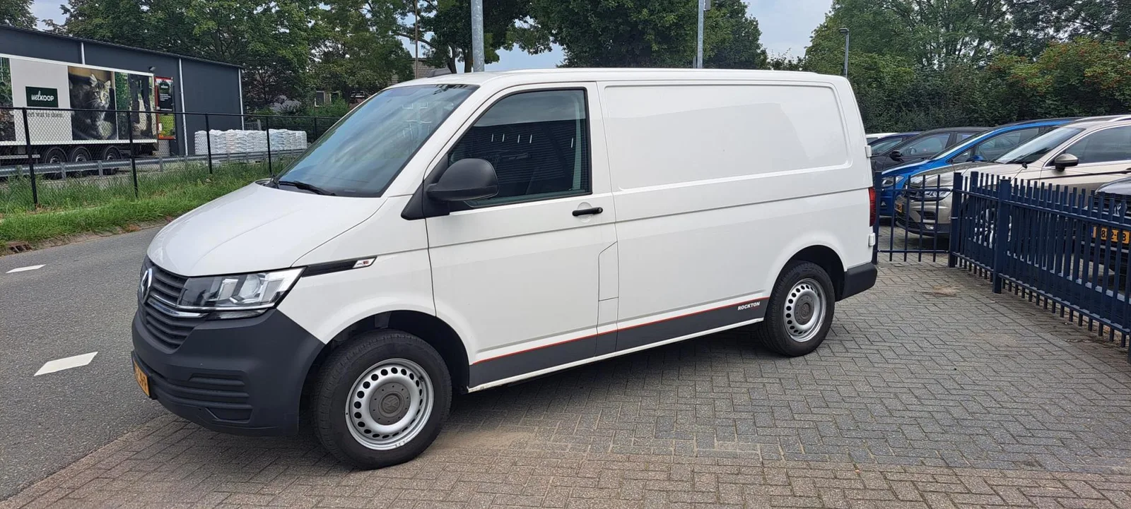 Volkswagen Transporter (2020) — foto 1
