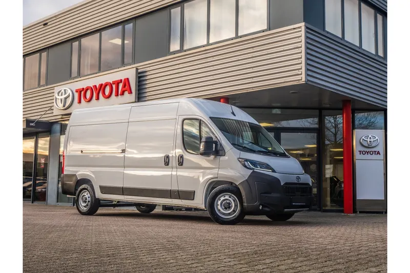 Toyota Proace (2024)