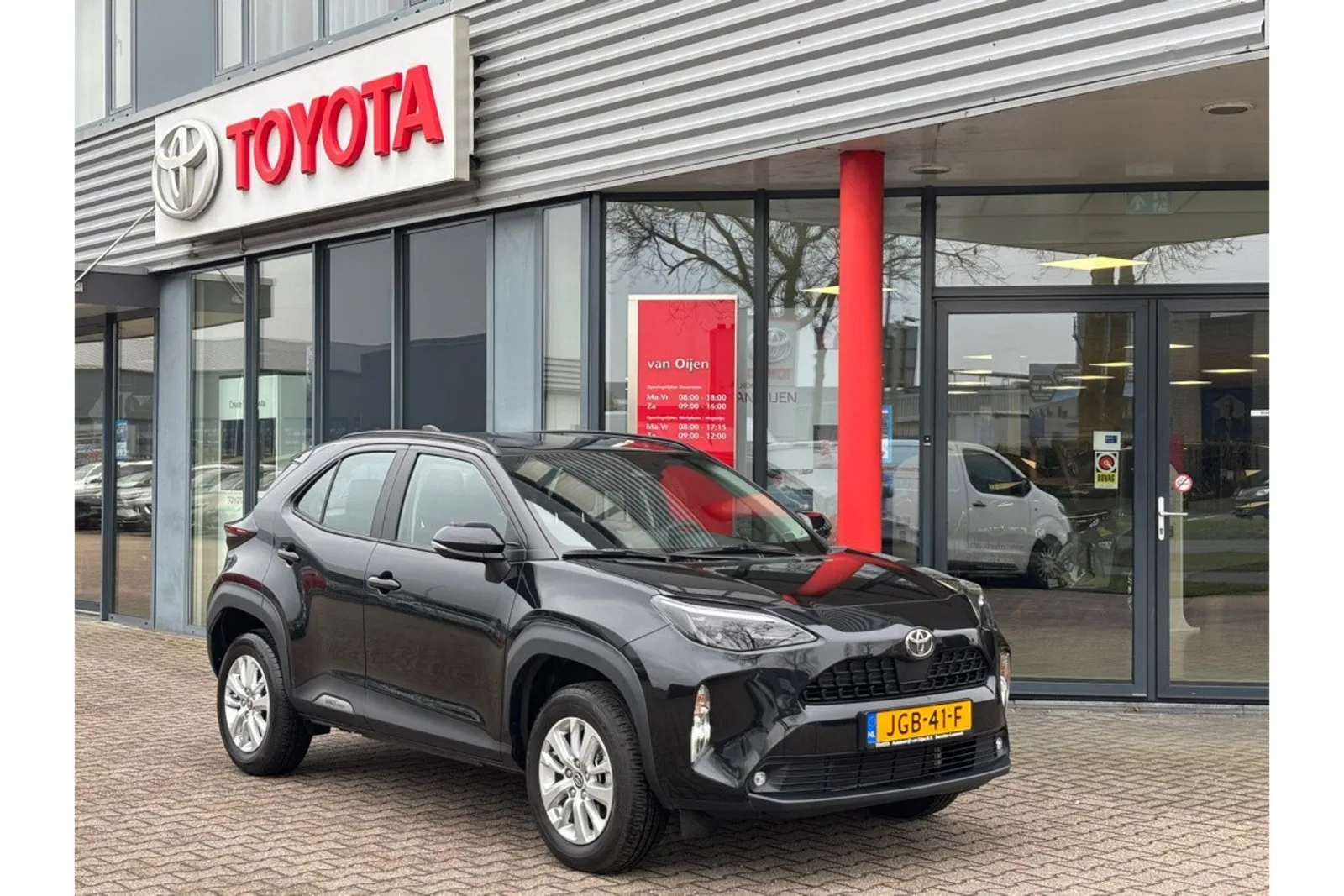Toyota Yaris Cross (2025) — foto 1